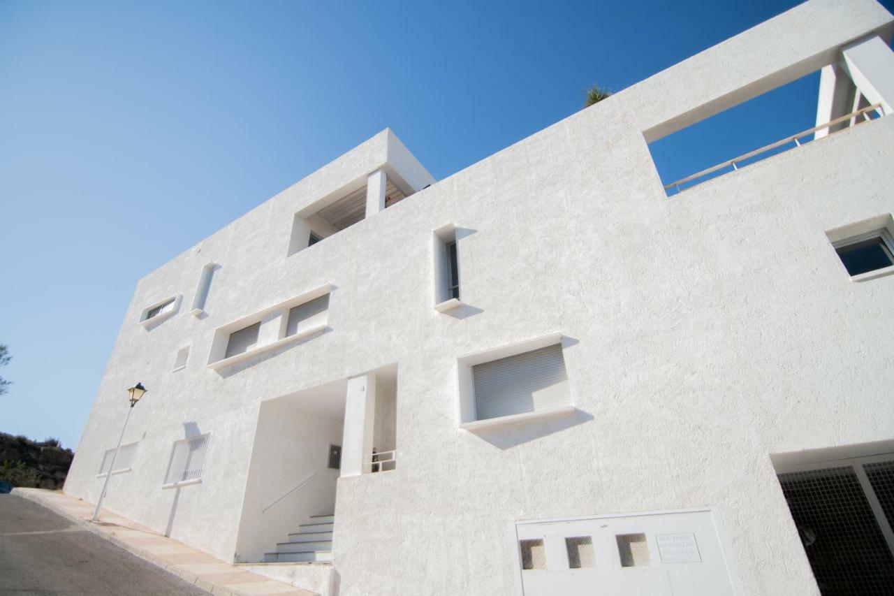 Balcon Al Mar Apartment